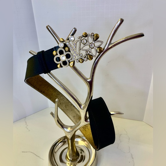 Louis Vuitton Black Satin Rhinestone Fleurs Runway Belt Limited/RARE 2010 COA - Picture 4 of 17